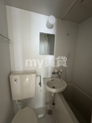 【洗面所】 | アヴニール | 別号室