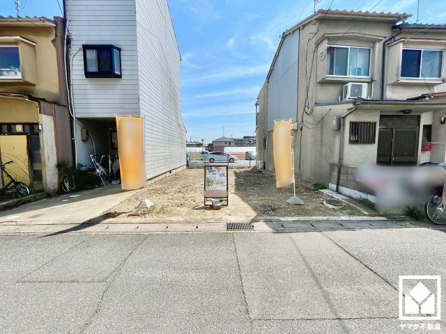 伏見区淀美豆町の外観
