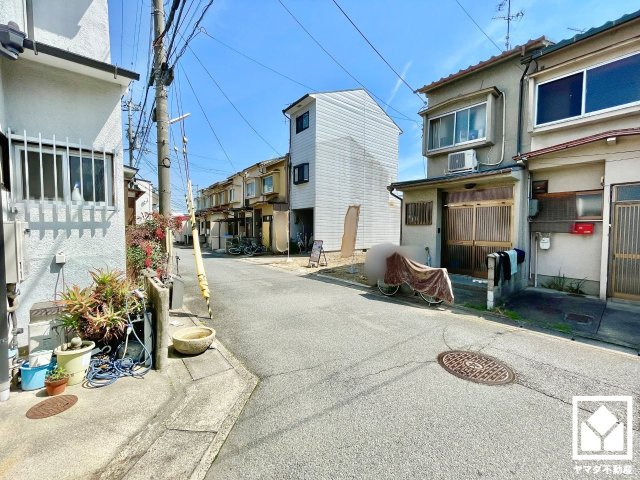 伏見区淀美豆町の前面道路含む現地写真