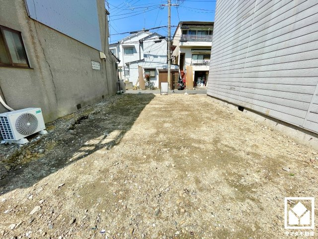 伏見区淀美豆町の外観