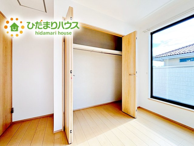 【収納】 | ひたちなか市津田853番　新築戸建 | クローゼットには、衣類や日用品などを整理整頓して収納できますね！