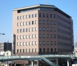 五条堀川ビルの外観