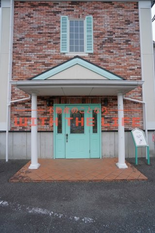 アヴェニール御井【キャッシュバック対象物件】のエントランス|建物の内部です