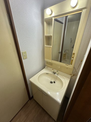 【独立洗面台】 | ヴェッセル三ツ沢 | 別部屋写真参考