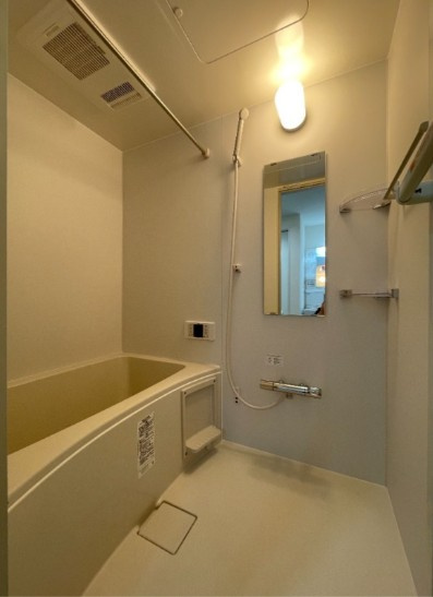マーレ練馬高野台の浴室