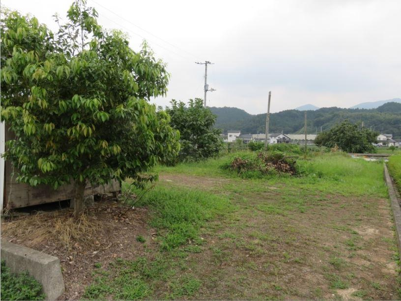 西条市小松町妙口の売地
