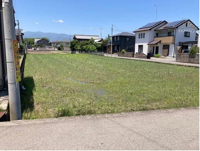西条市小松町新屋敷の売地