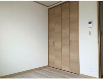 【洋室】 | エアカーサ四ツ木