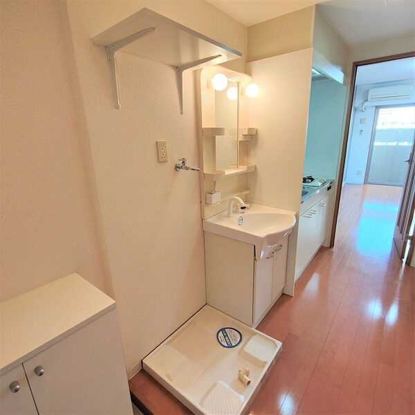 レジデンスTH浄心の洗面所