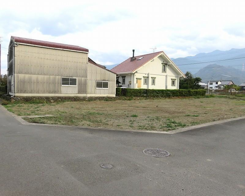 西条市飯岡の売地