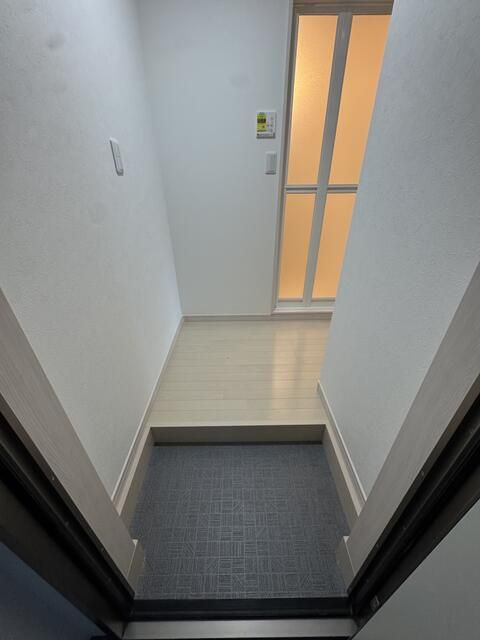 ラフィネ竹の塚の玄関