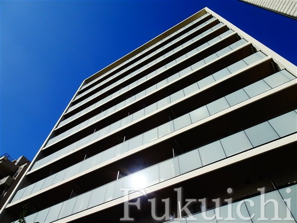 レジディア都立大の外観