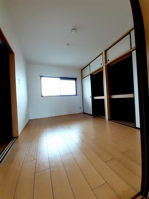 ロワイヤル大久保Ⅱの収納