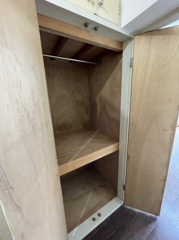 グランドハイツ東古松の収納|※写真は別の部屋のものです。