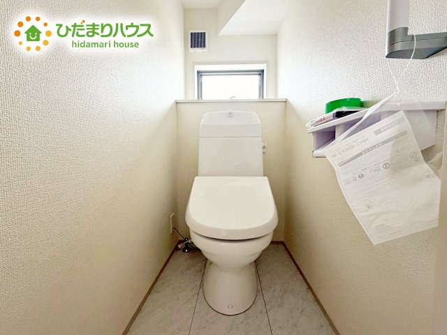 【トイレ】 | ひたちなか市田宮原1期　新築戸建　2号棟 | 1・2階にトイレあるため、同時に利用でき混雑を避けられますね