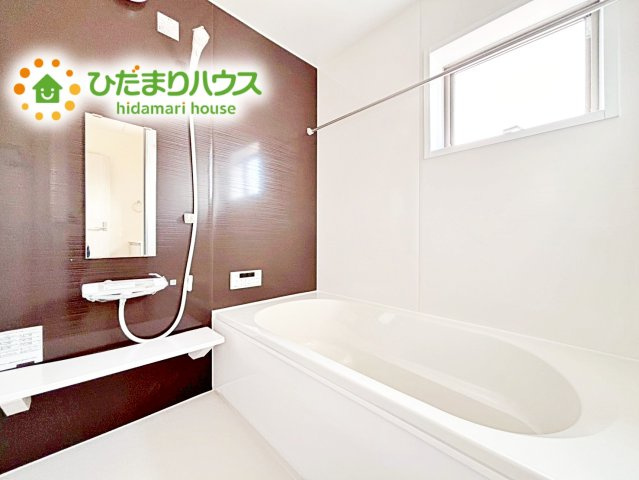 【浴室】 | ひたちなか市田宮原1期　新築戸建　2号棟 | 大人が足を伸ばしても十分な広さ！一人でゆっくりくつろぐ時間も大切です！