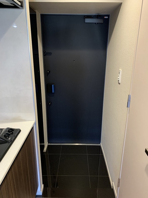 レガリス目白学習院下の玄関