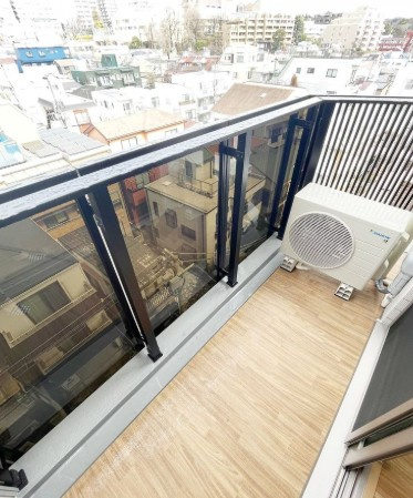 レガリス目白学習院下のバルコニー