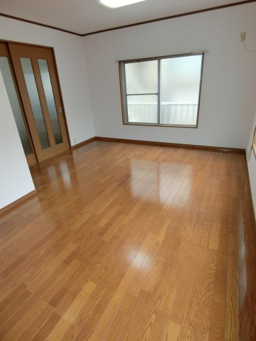 メゾンシノハラの洋室|退去前の為、以前の写真です。