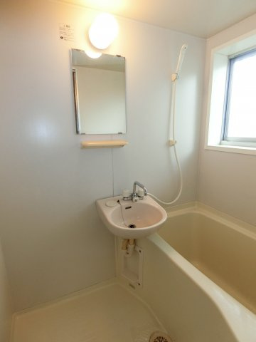 メゾンシノハラの浴室|退去前の為、以前の写真です。