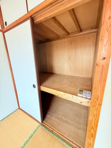 疋野ハイツの収納|反転タイプ
