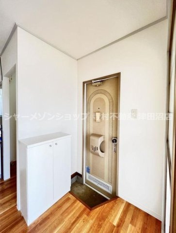 ヒルズ・ウィスタリアの玄関