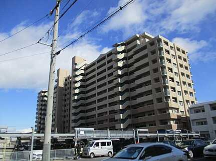 ナタリーマリナタウンイーストブリッジ壱番館の外観