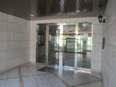 【エントランス】 | セブンハイツ | きれいなエントランスです