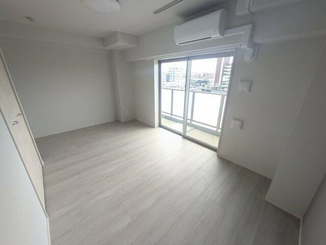 ＧＥＮＯＶＩＡ六町の居間・リビング