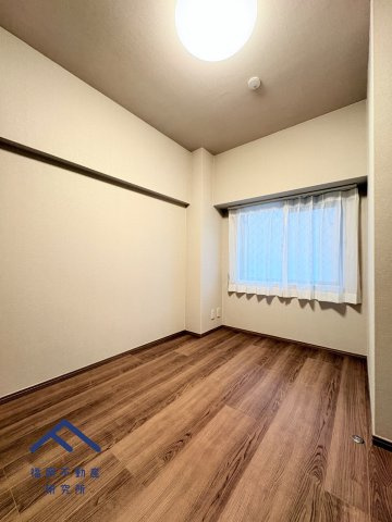 ダイナコート吉塚の洋室