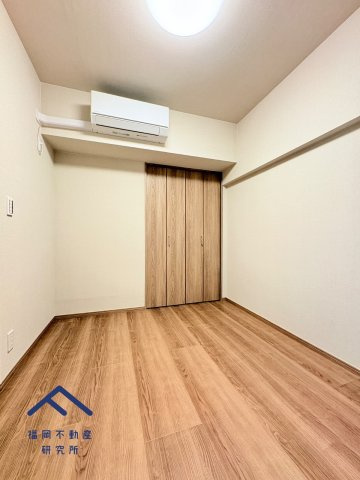 ダイナコート吉塚の洋室