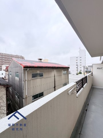 ダイナコート吉塚のバルコニー