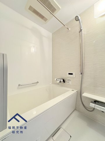 ダイナコート吉塚の浴室