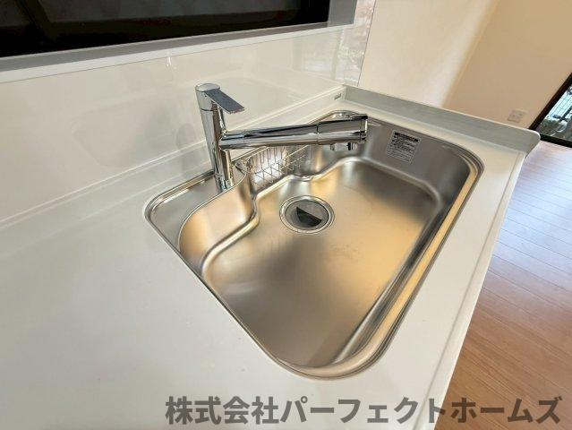 茄子作1丁目戸建のキッチン|キッチンでお料理をお楽しみください