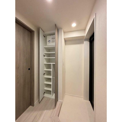 【設備】 | ジオエント新中野 | シューズボックス完備。