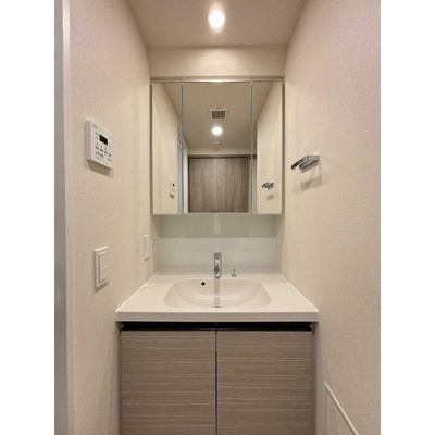 【独立洗面台】 | ジオエント新中野 | 嬉しい独立洗面台付き。