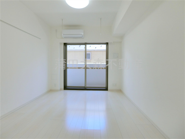 グランヴァン多摩川の居間・リビング