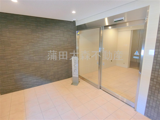 グランヴァン多摩川のエントランス