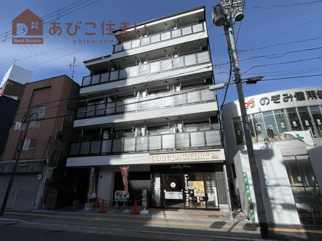 グランツあびこの外観