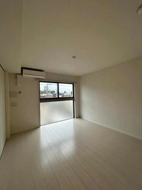 ヴィラ　デ　ジョワ　浦和白幡の居間・リビング