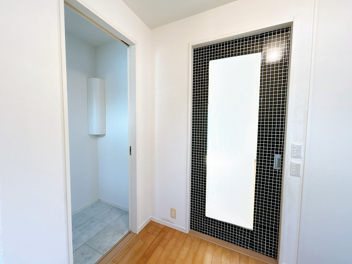 豊田市乙部ケ丘4丁目の玄関