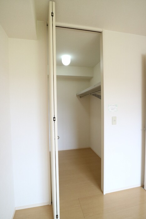 パインハイツ　A棟の収納