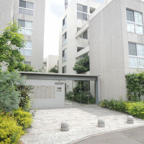 グランガーデンⅢのエントランス