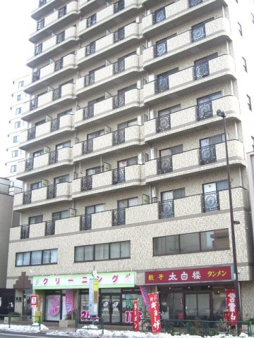 朝日蔵前プラザの外観