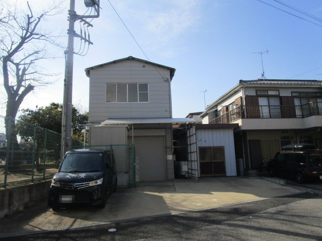 葛飾区宝町２丁目の倉庫