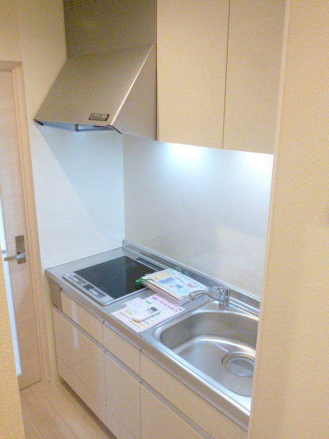 ＰＬＵＭ ＦＯＲＥＳＴ ＯＭＯＲＩのキッチン|IH2口システムキッチン