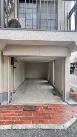 甲子園洲鳥町の駐車場|カースペース
