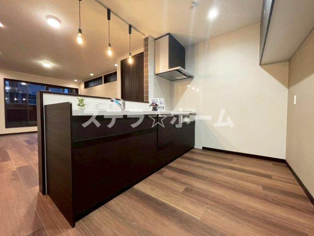 下新庄4 中古戸建のキッチン|お料理しやすいキッチンです