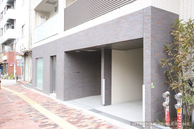 【エントランス】