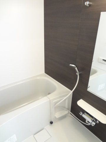 アルモニー　玉名の浴室